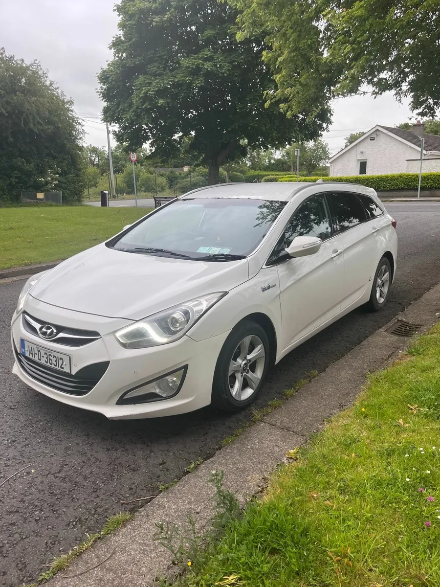 Hyundai i40 2014 - Image 2