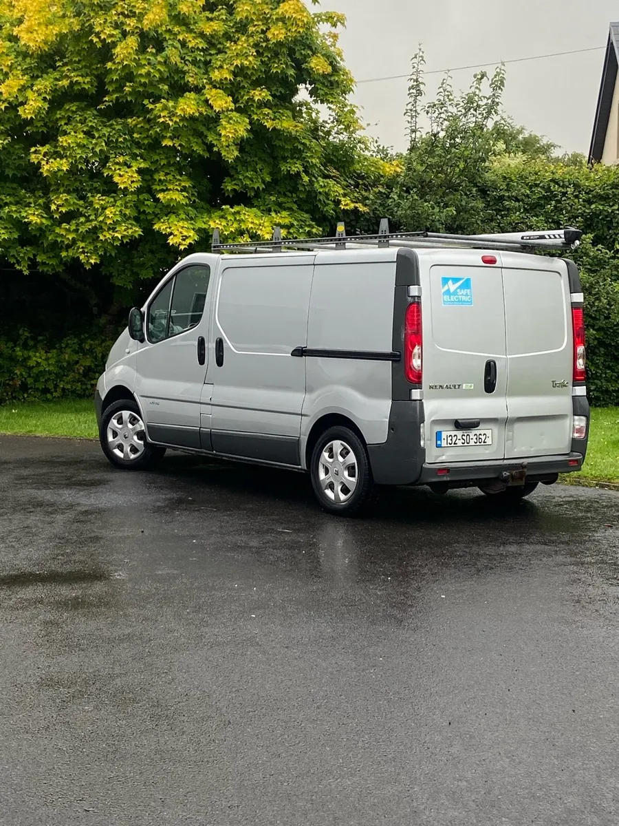 Van - Image 1
