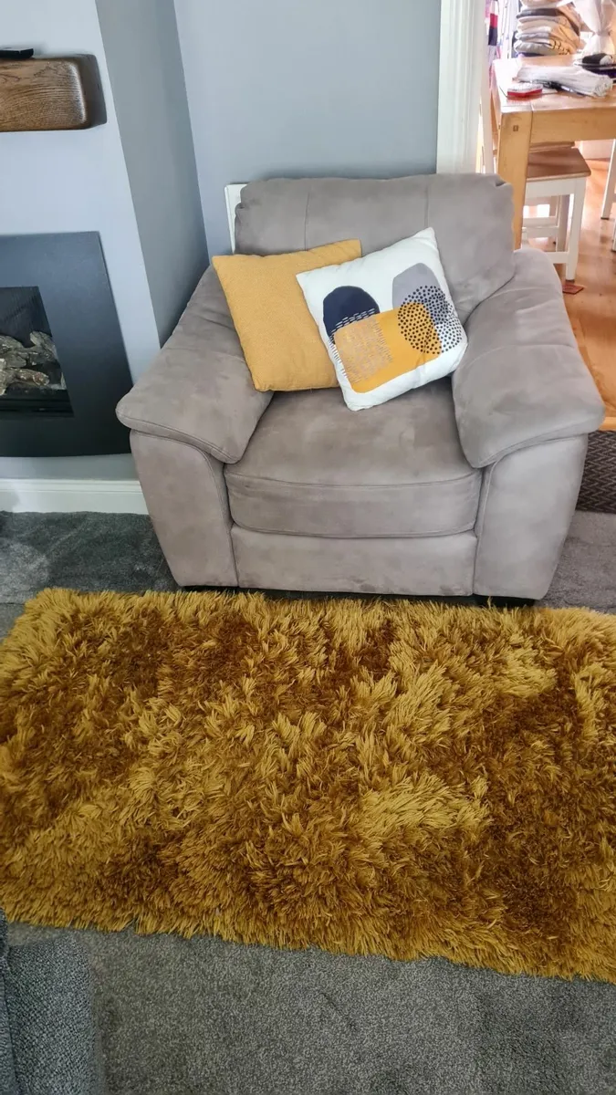 Sofa - Image 3