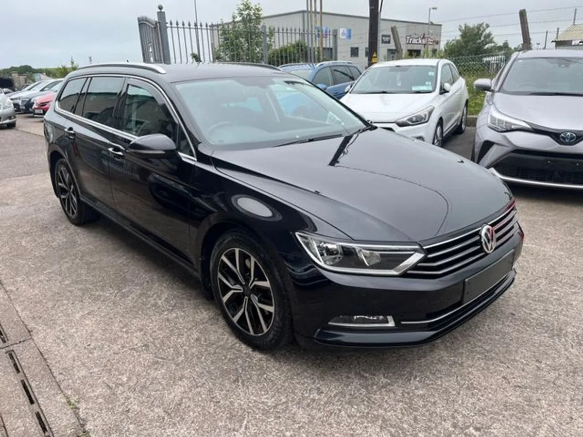 Volkswagen Passat 2.0 TDI SE Business BMT 150PS 5 - Image 2