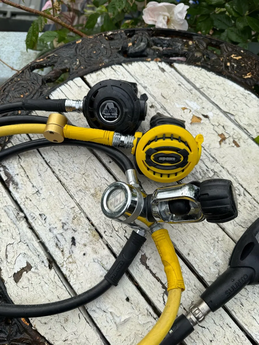 Apeks xtx scuba regulator set - Image 2