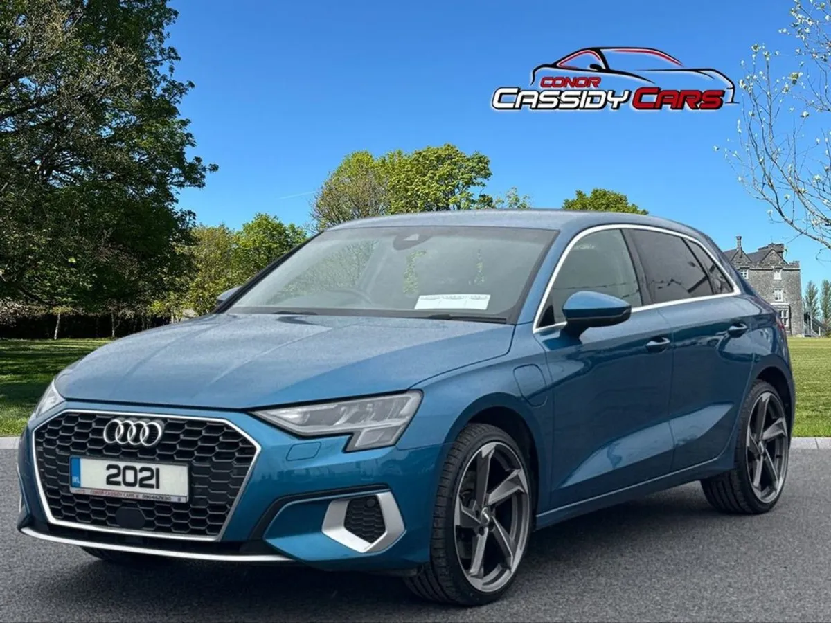 Audi A3 Sportback Tfsi E-sport  upgraded Alloys - Image 4