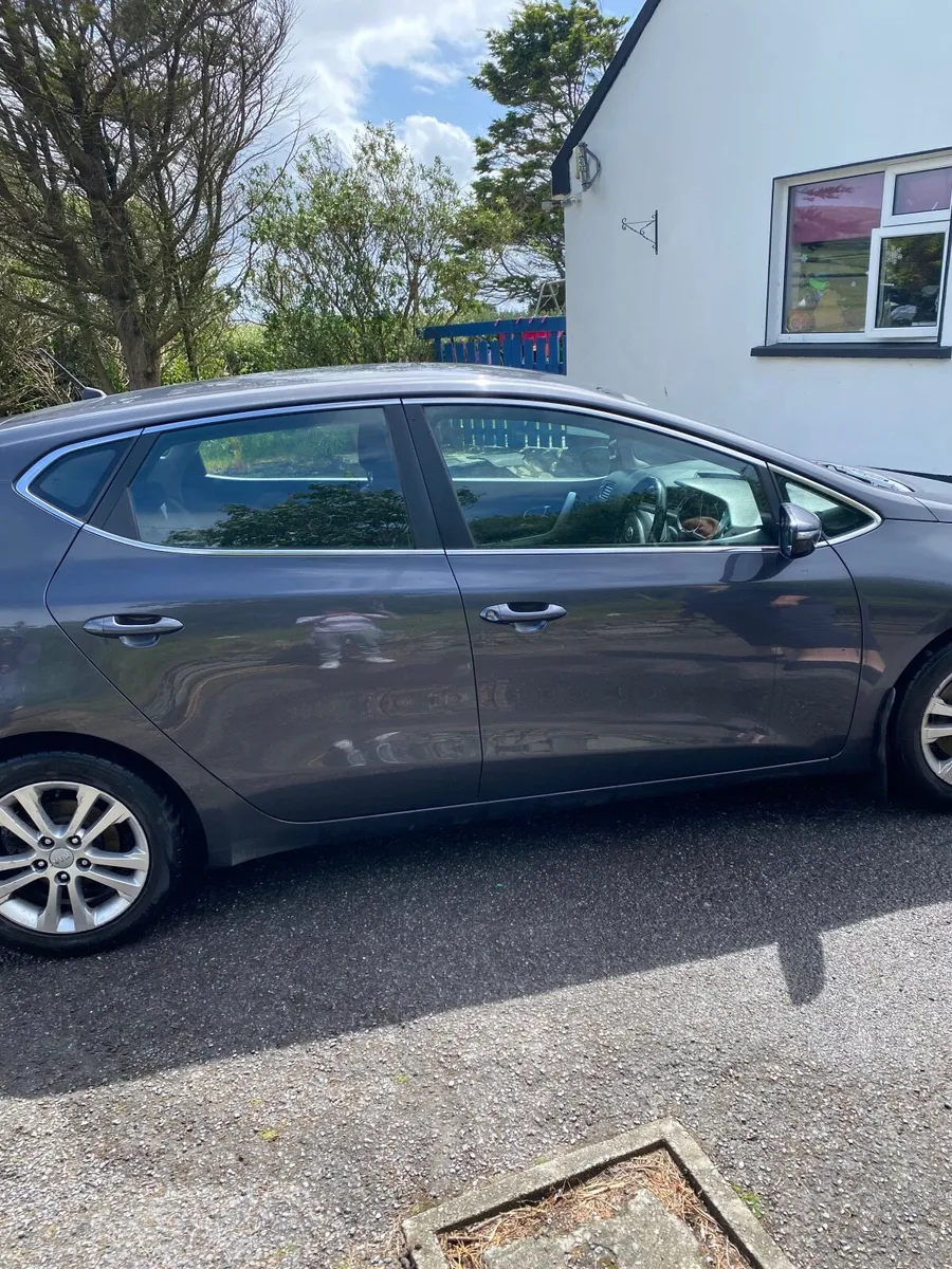 Kia Ceed 2012 - Image 3