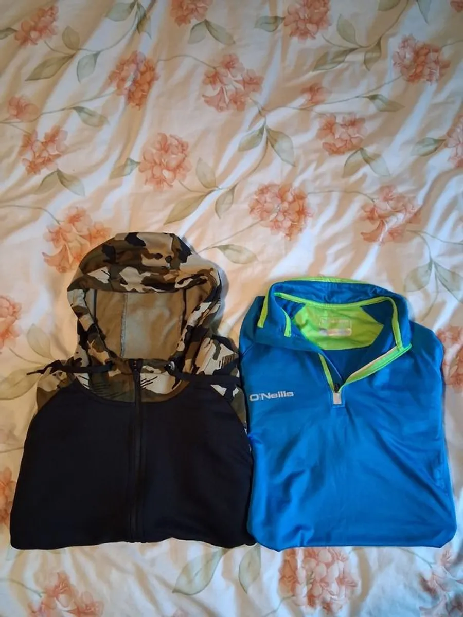 Mens tops - Image 1
