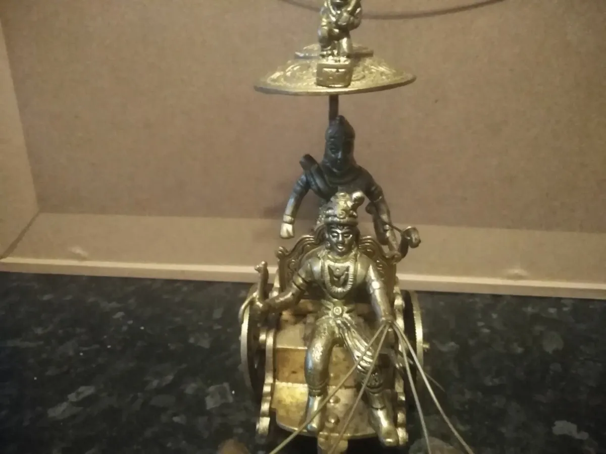 Brass chariot - Image 2