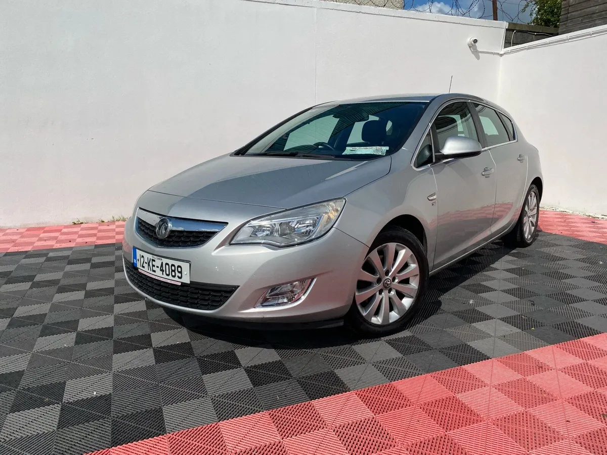 12 Opel Astra 1.7cdti Nct low kms - Image 1