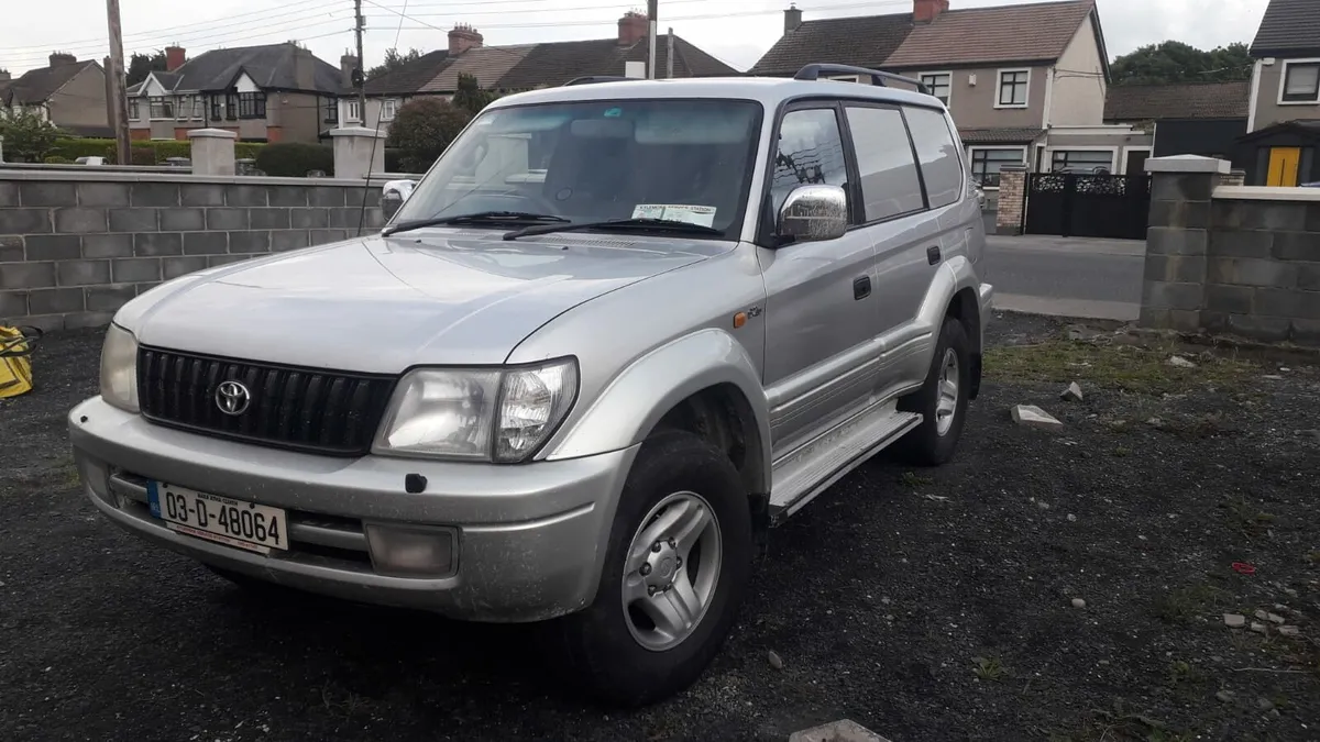 Toyota landcruiser - Image 1