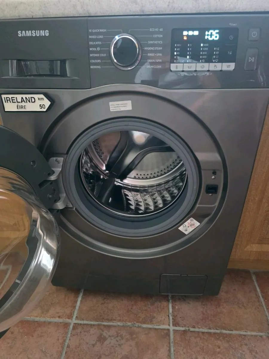 Washing machine - Image 2