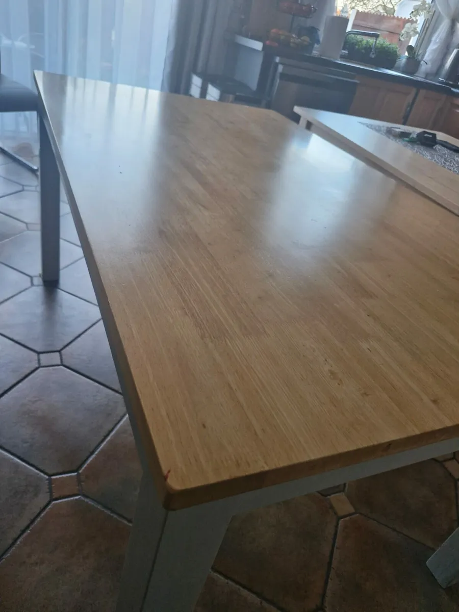 Kitchen table - Image 3