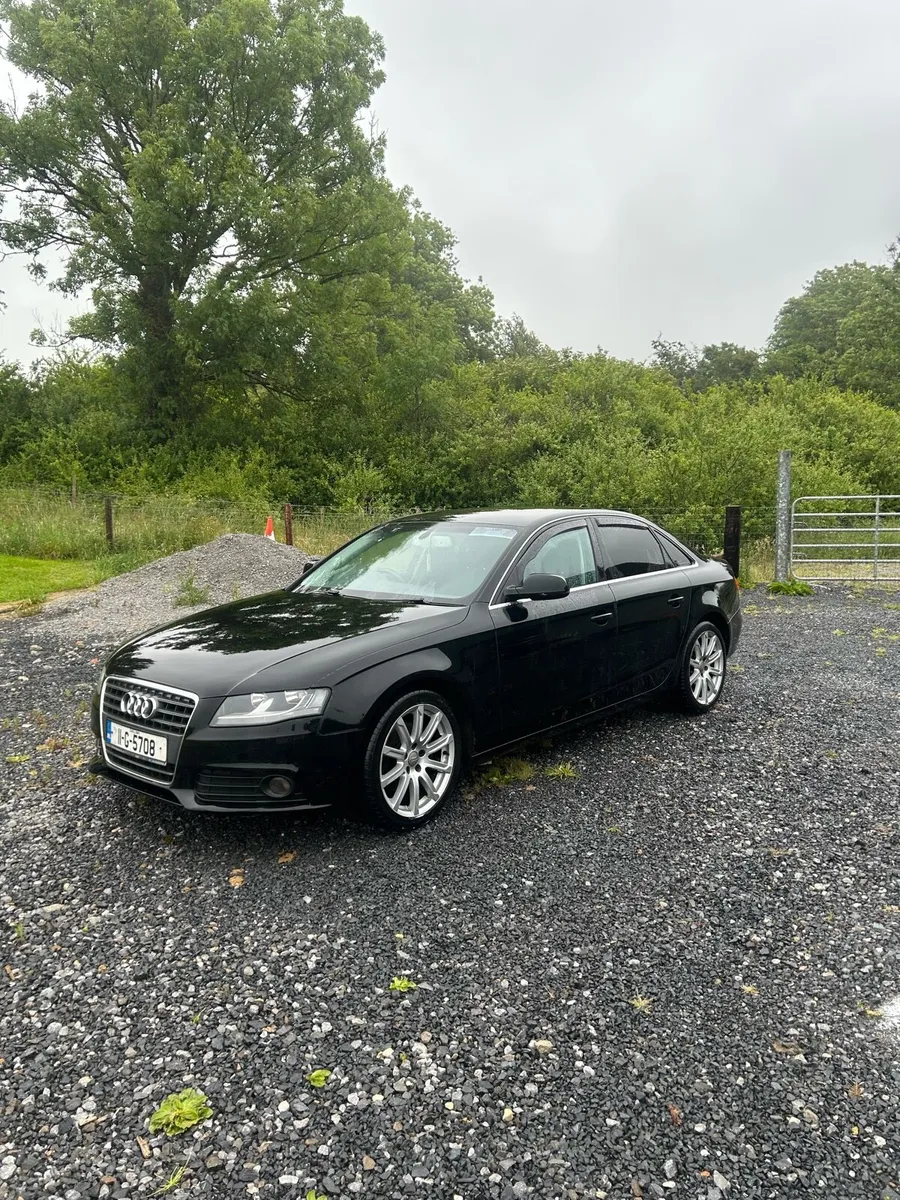 Audi a4 - Image 1