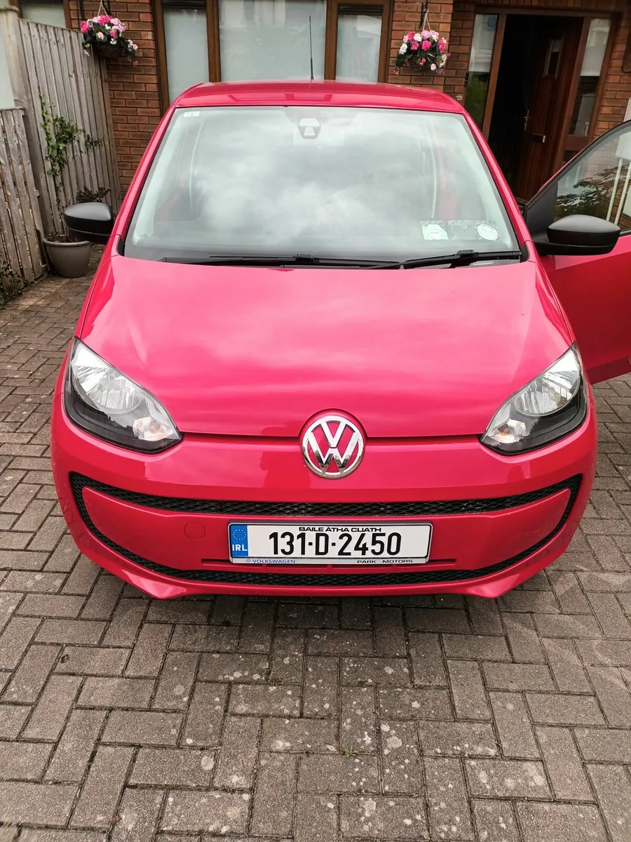2013 Volkswagen Up - Image 4