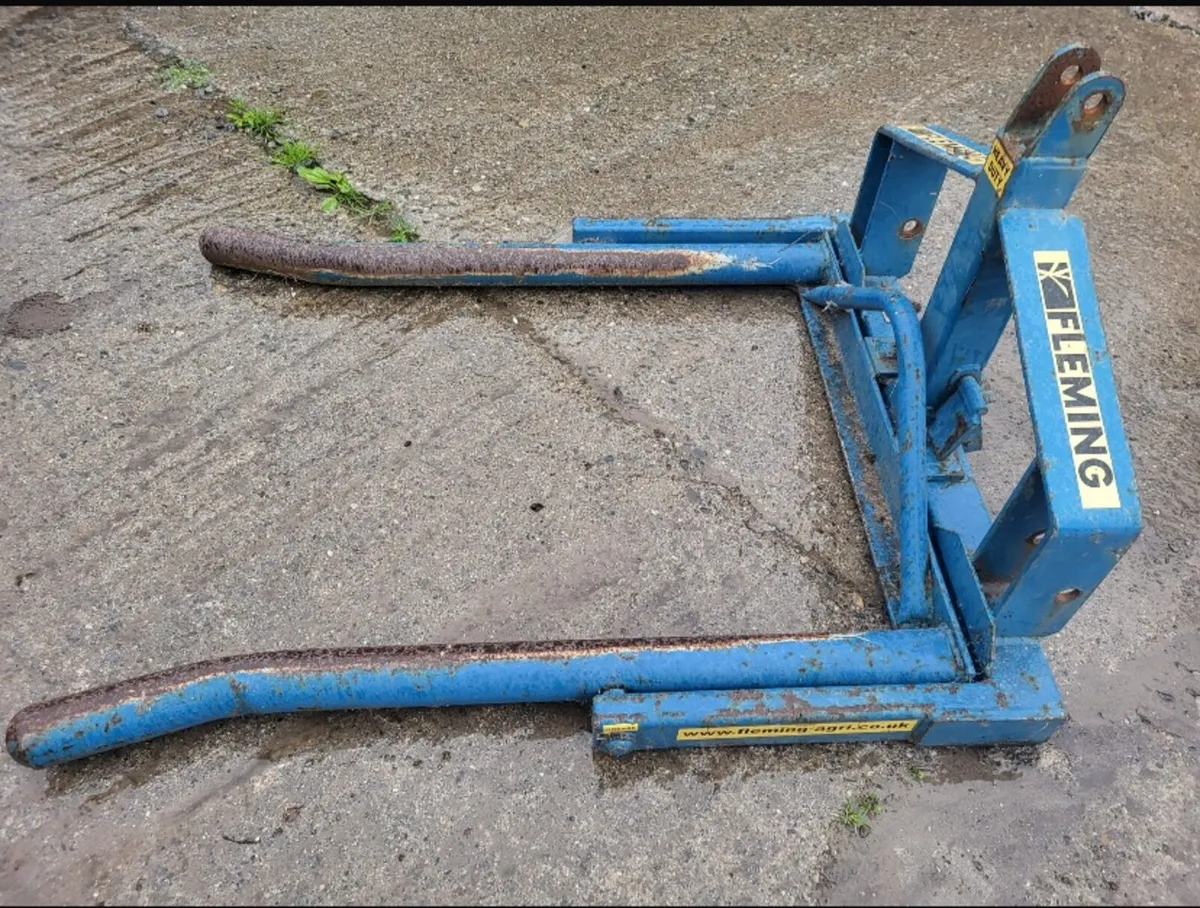 Bale handler - Image 1