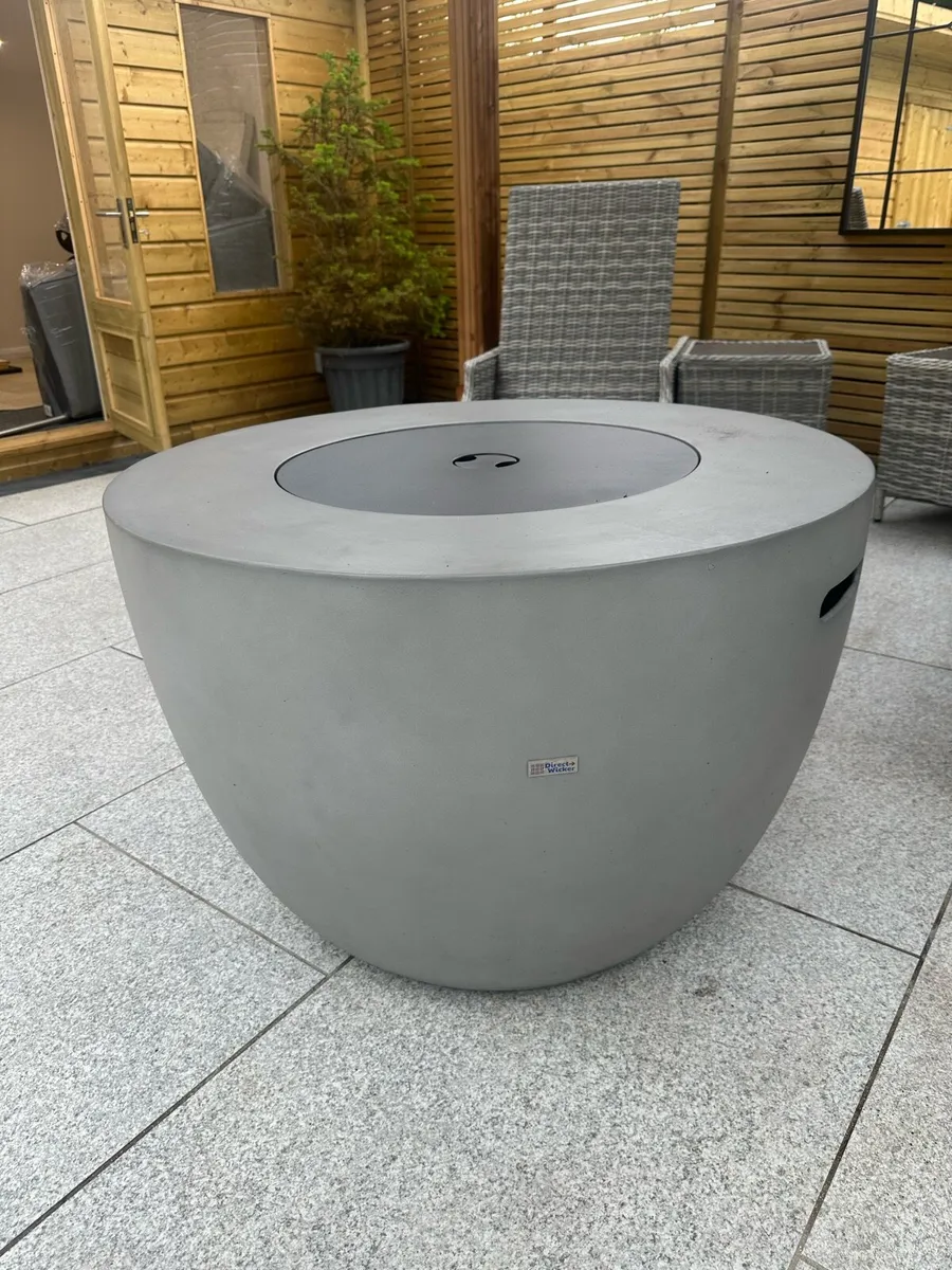 *New Rathwood Furniture- Venetian Oval Fire Pit - Image 3
