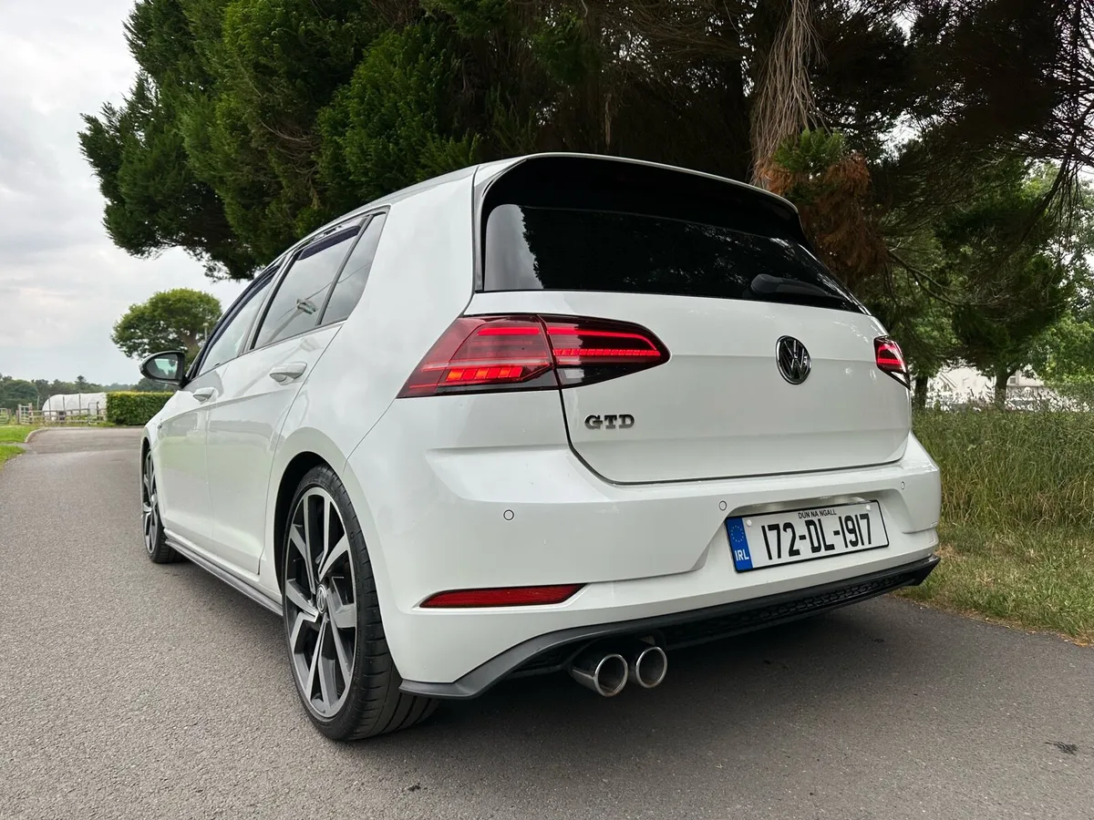 Volkswagen Golf GTD 7.5 - Image 3