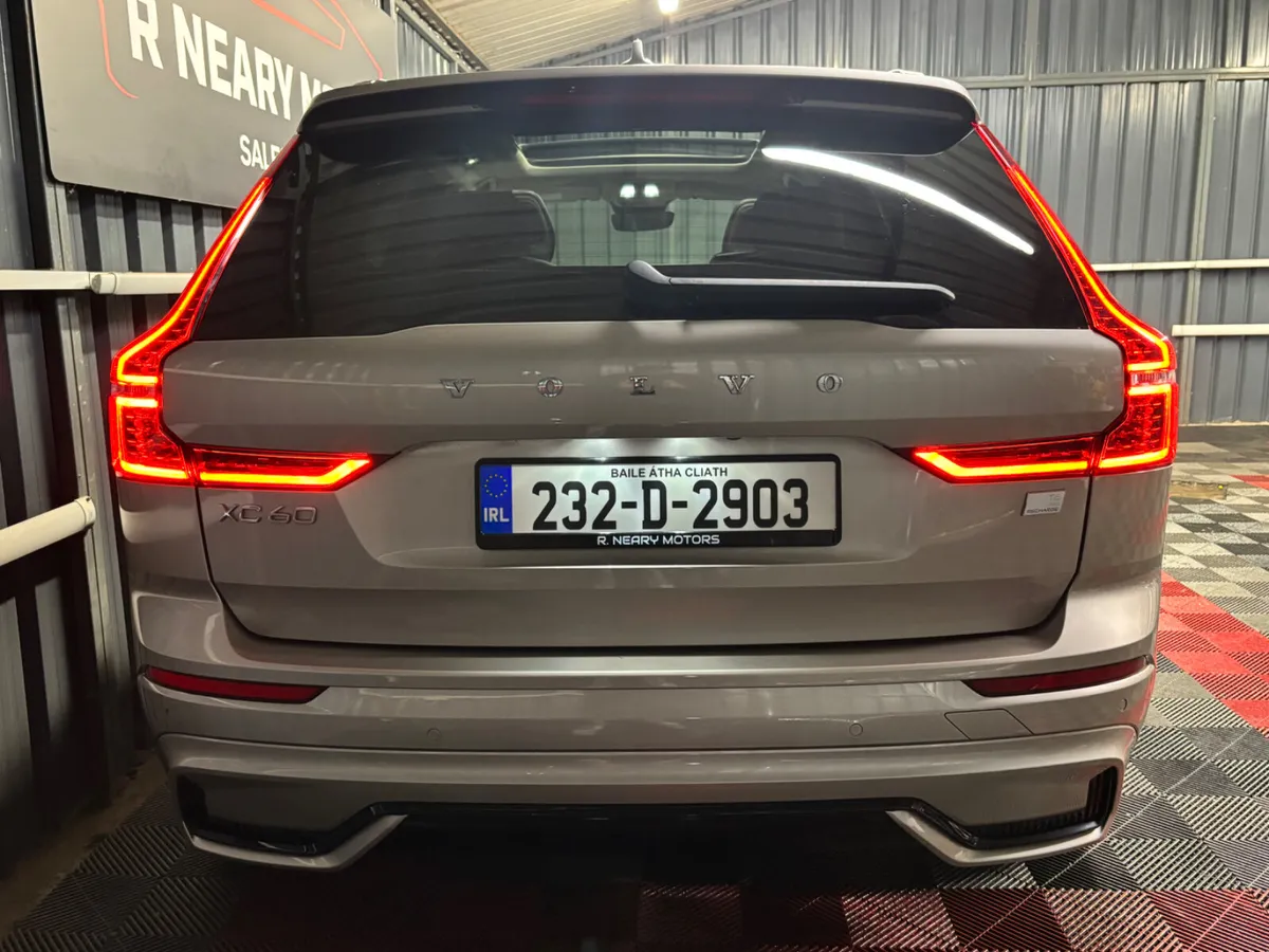 2023 232 Volvo XC60 PHEV 350Bhp Automatic - Image 2