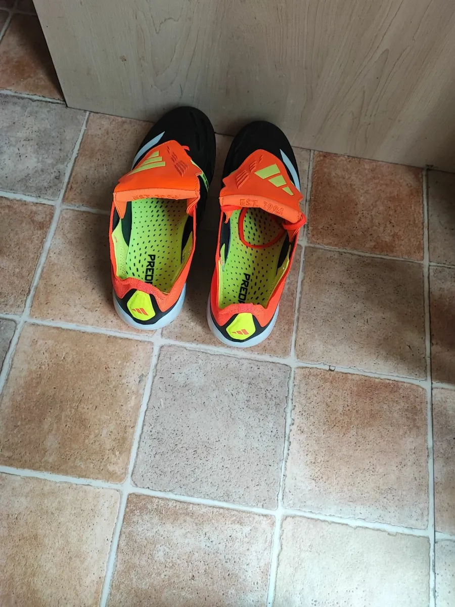 Adidas Predator Football Boots - Image 4