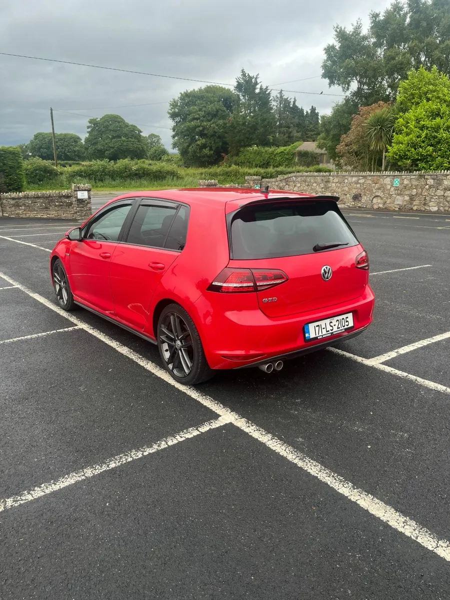 Volkswagen Golf 2017 GTD - Image 4