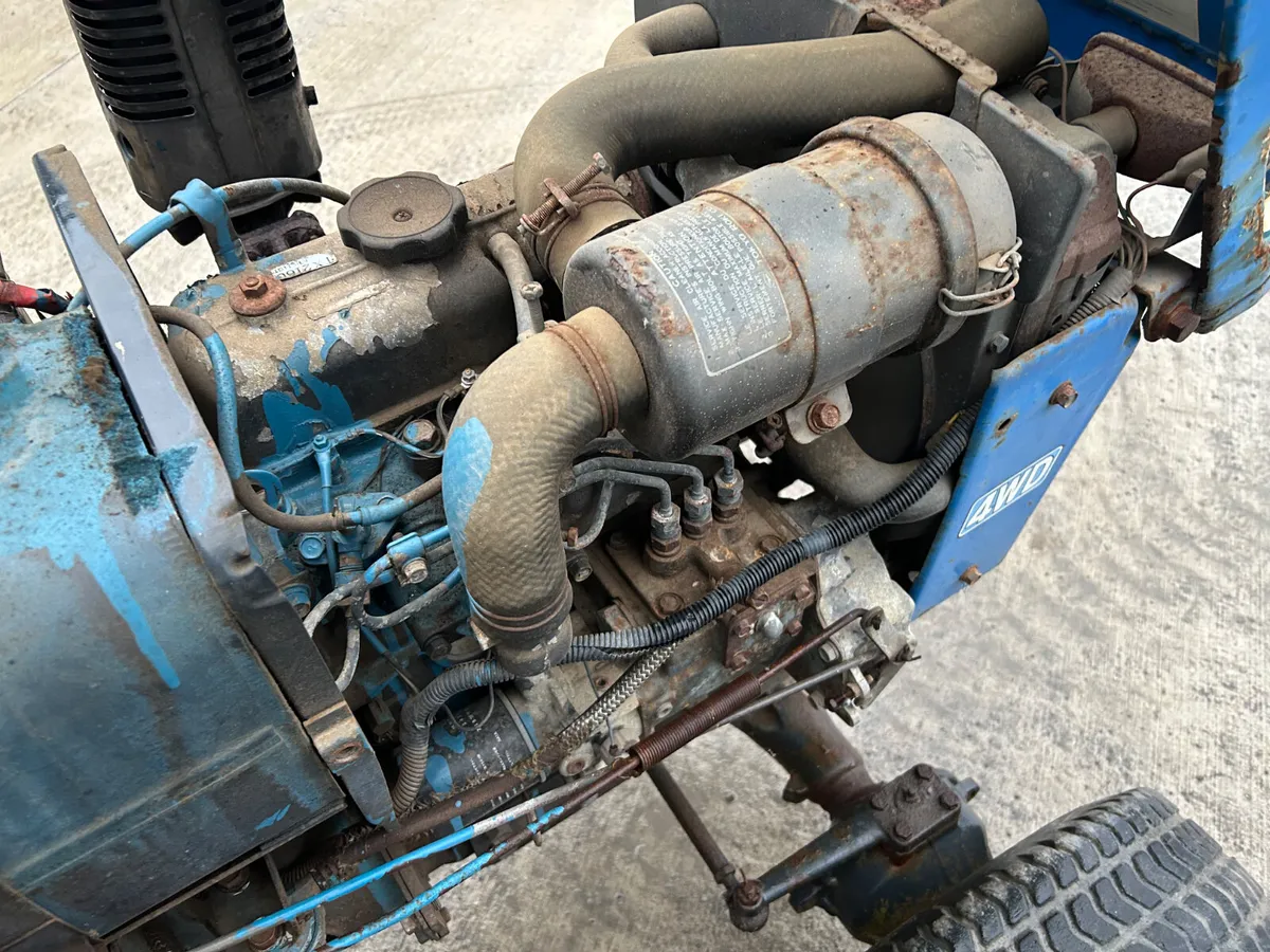 Iseki 2160 4wd Compact Tractor - Image 4