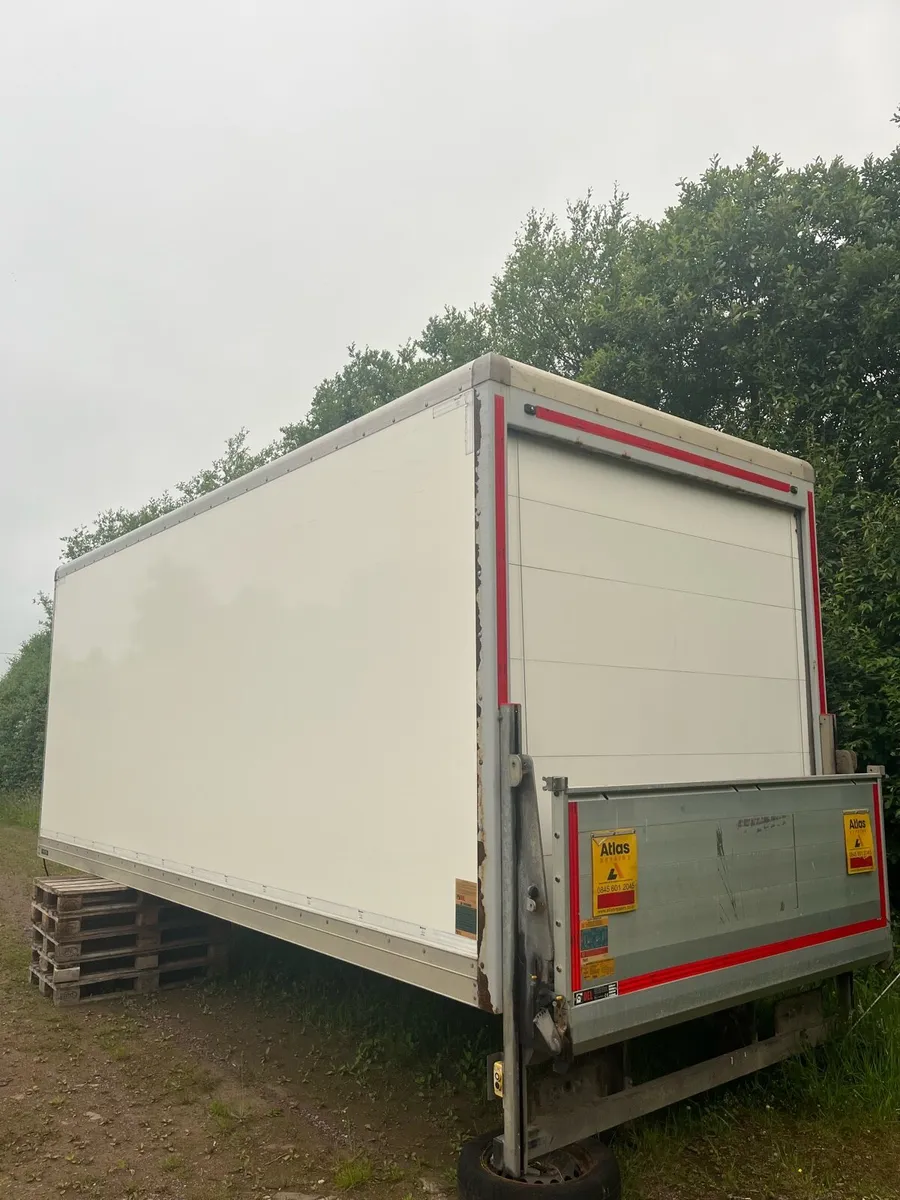 20 X 8ft box body - Image 1