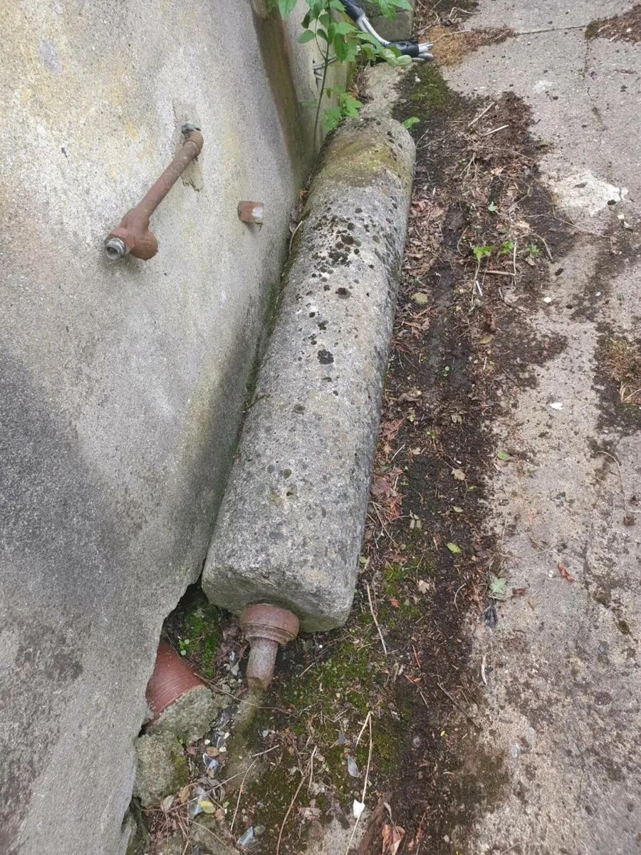 CONCRETE STONE ROLLER - Image 1