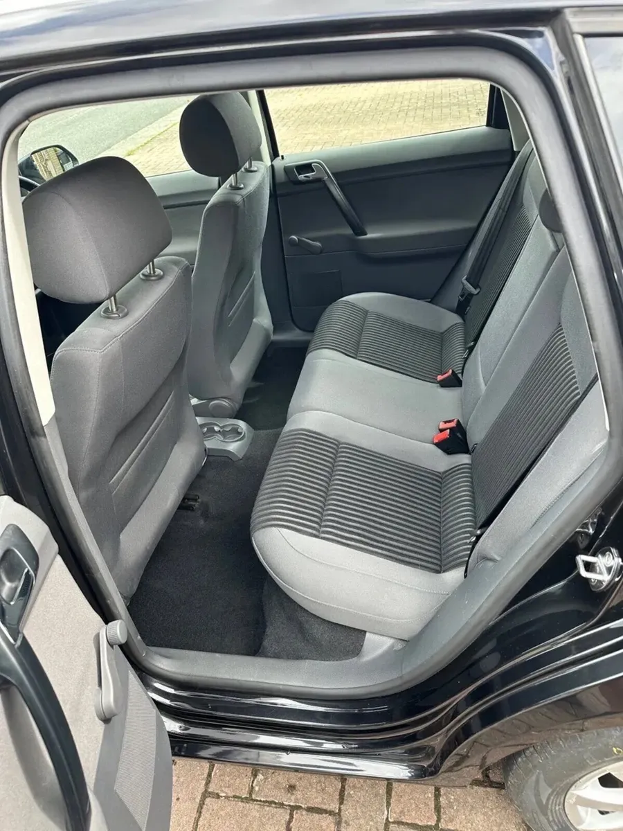 Volkswagen Polo AC SPORT 1.2 | 2007 | 65BHP - Image 4