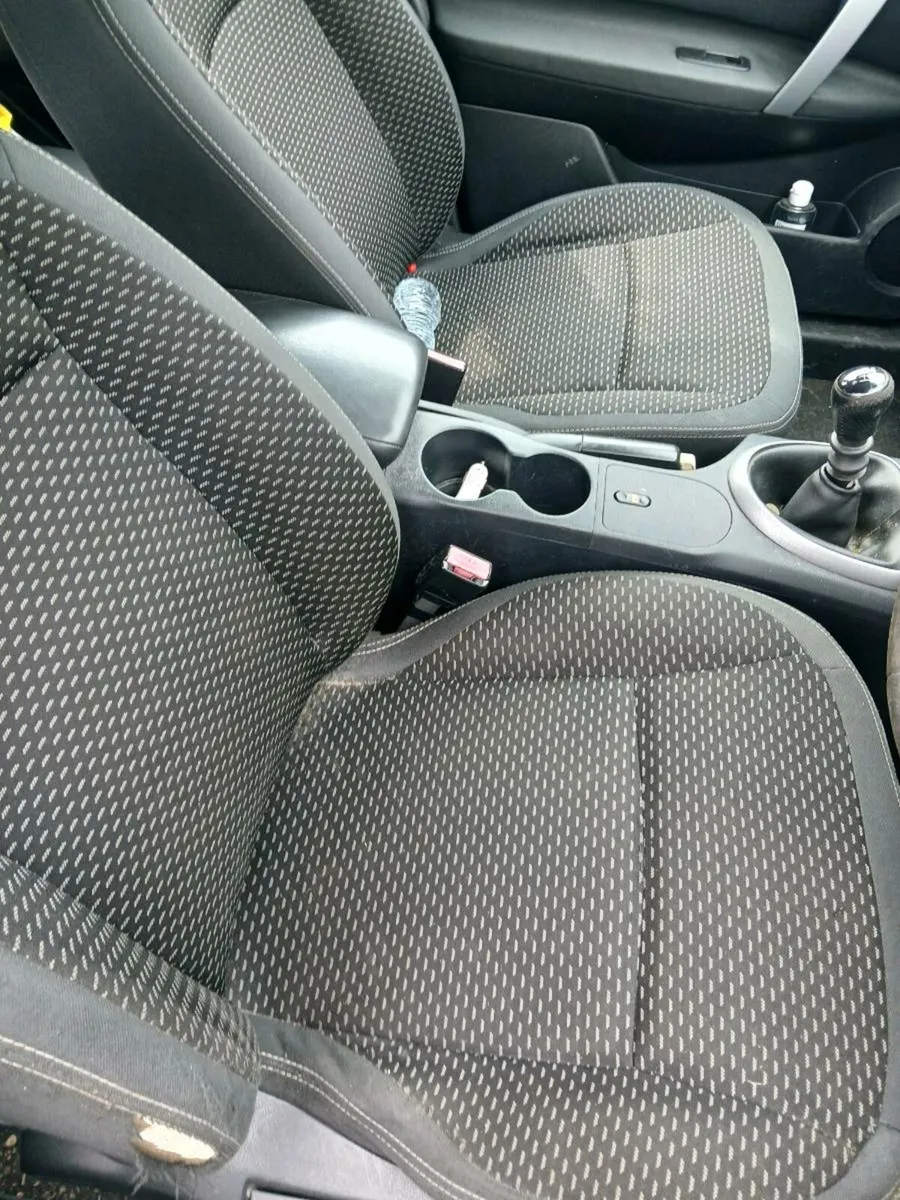 Nissan - Image 2