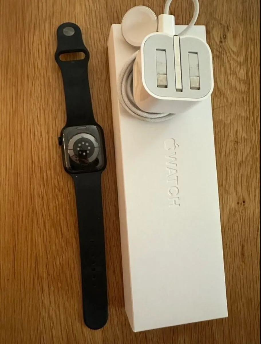 Apple Watch Series 9 45mm - Image 3