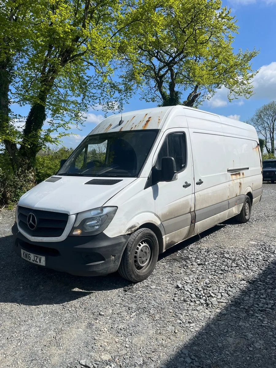 Sprinter vans breaking - Image 3
