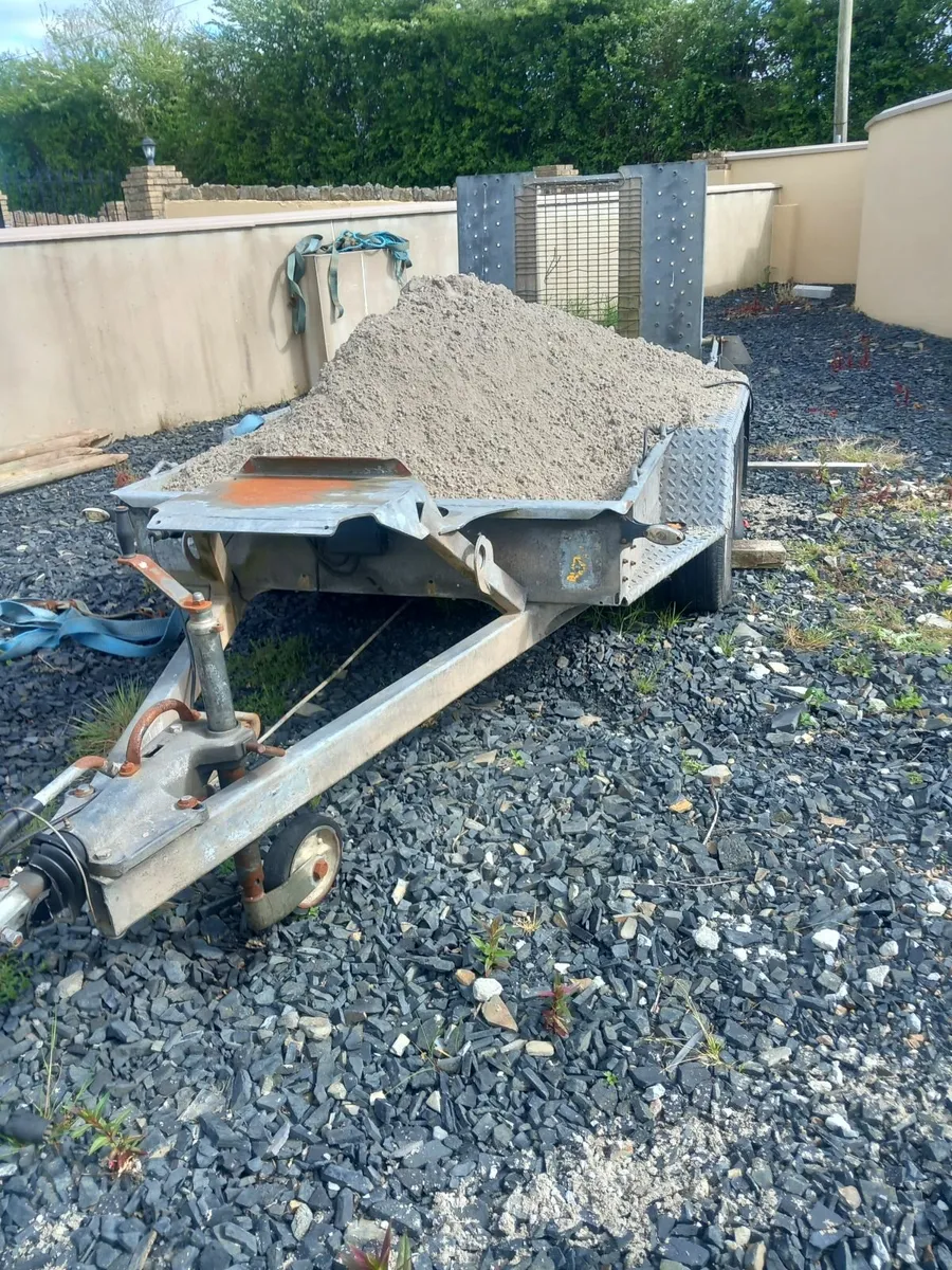 Plant trailer - Image 1