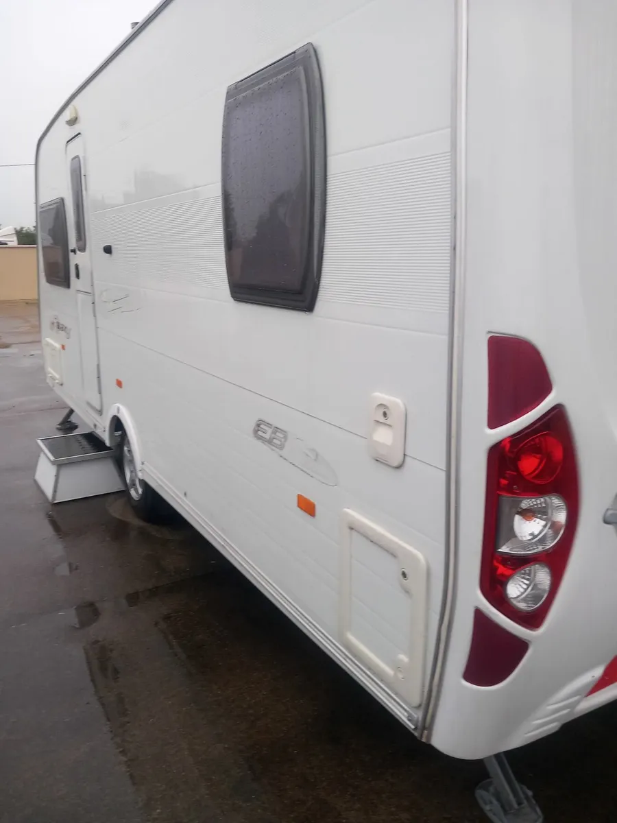 Caravan - Image 3