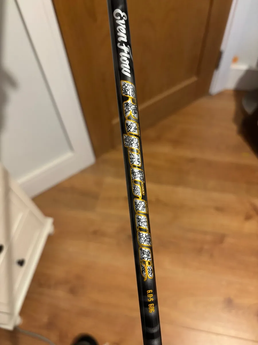 10.5 deg QI10 driver with evenflow stiff 60g shaft - Image 4
