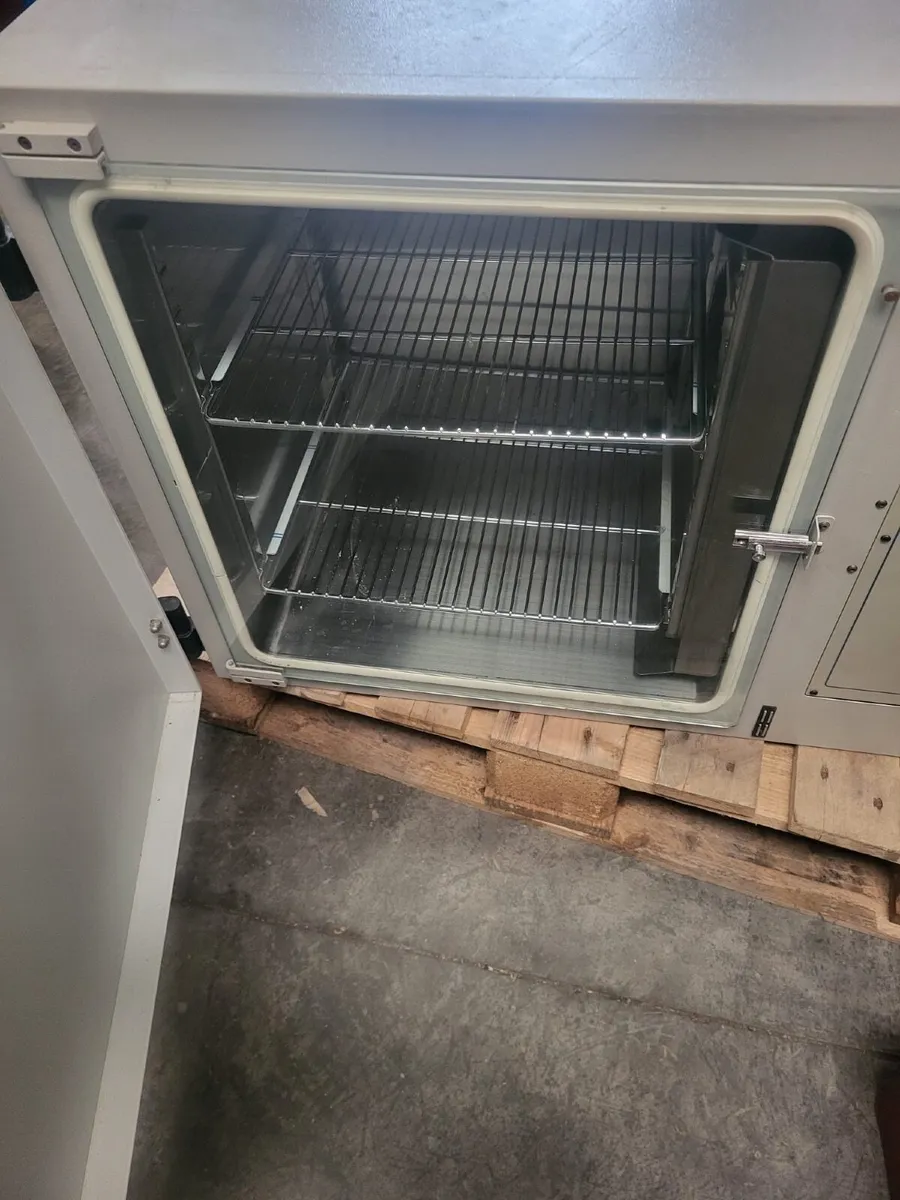GallenKamp Incubator - Image 2