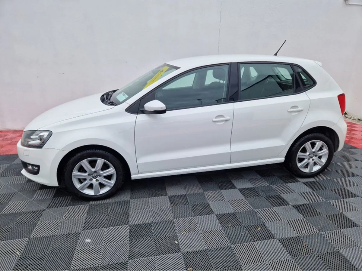 Volkswagen Polo Highline 1.2 Petrol Automatic - Image 4