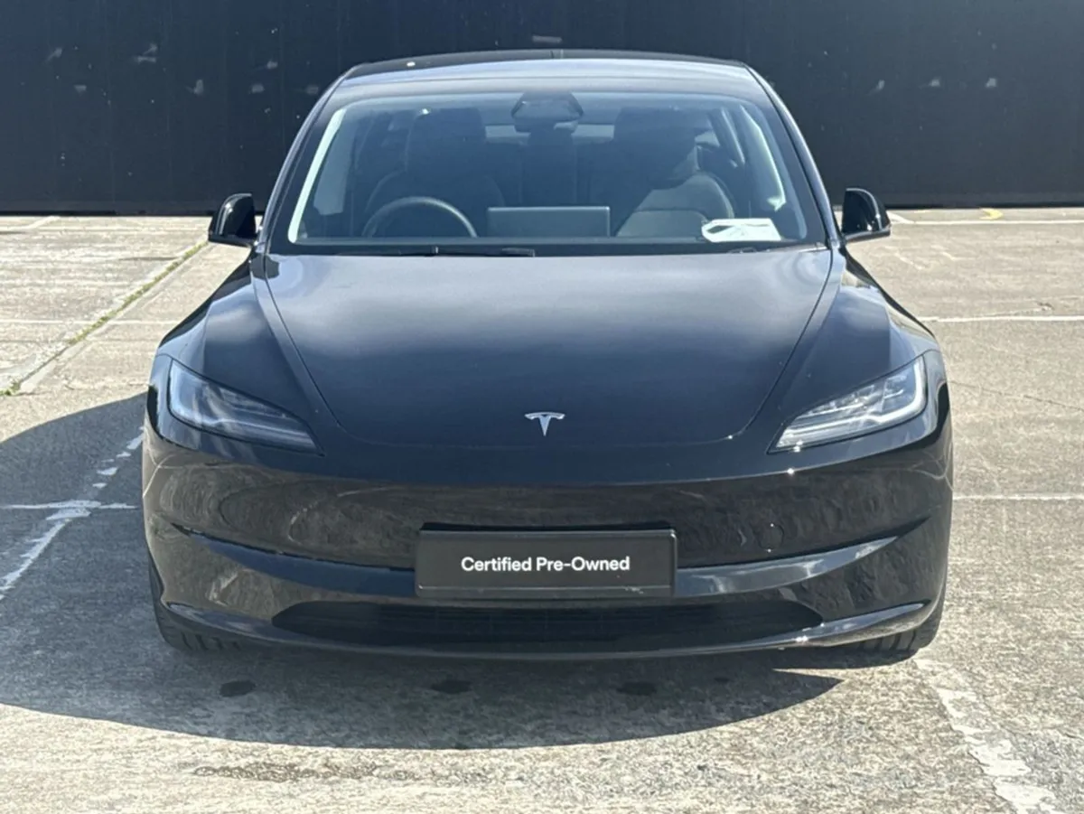 Tesla Model 3 Long Range All Wheel Drive - Image 3