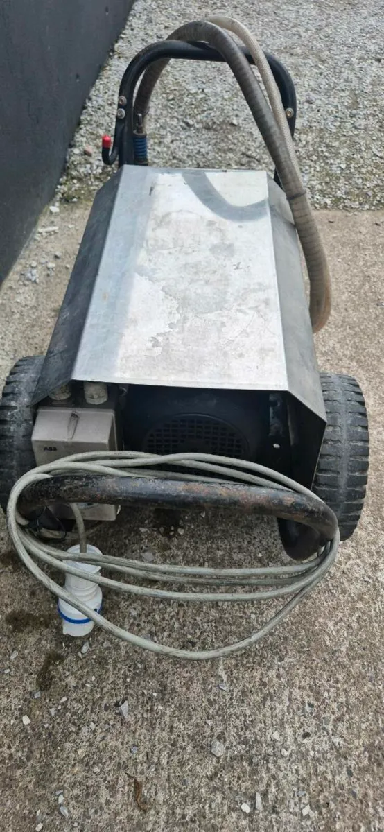 Rare electric power washer very powerful and handy - Image 2