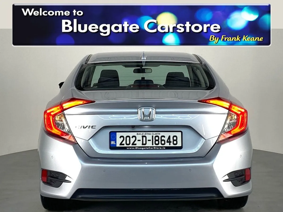 Honda Civic 4DR 1.0 124BHP Smart Plus digital Das - Image 4