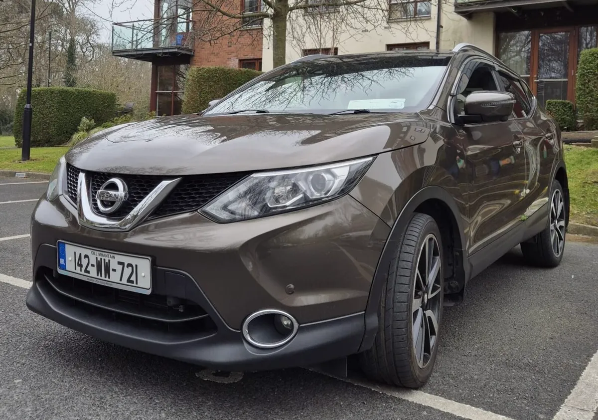 2014 Nissan Qashqai 1.6 SVE CVT HCP DR HIGH-SPEC - Image 2