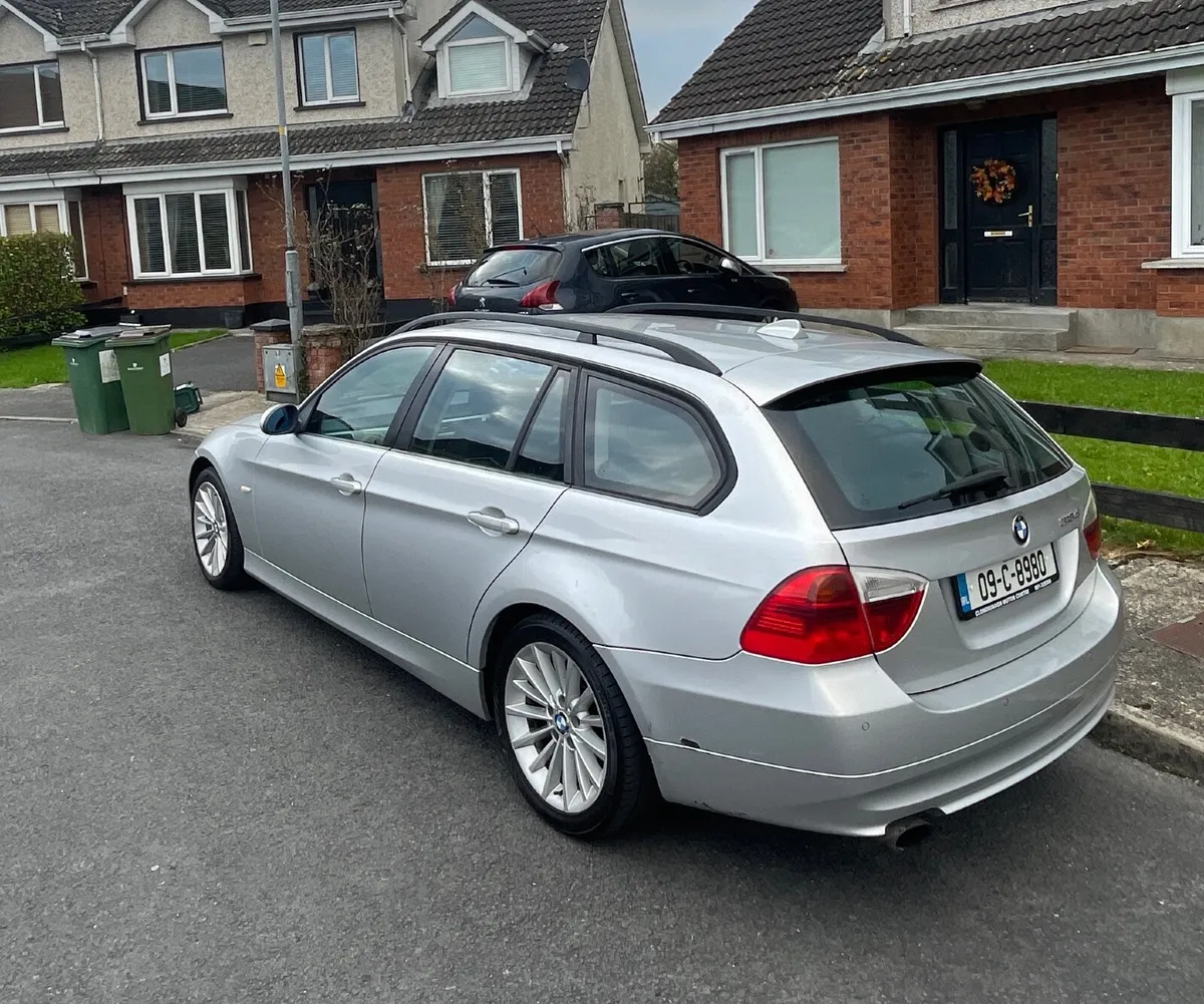 BMW 318D touring estate- Great Price - Image 2
