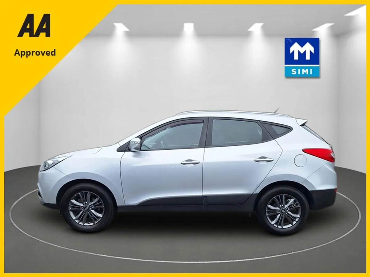 Hyundai ix35 Se//low Mileage// - Image 3