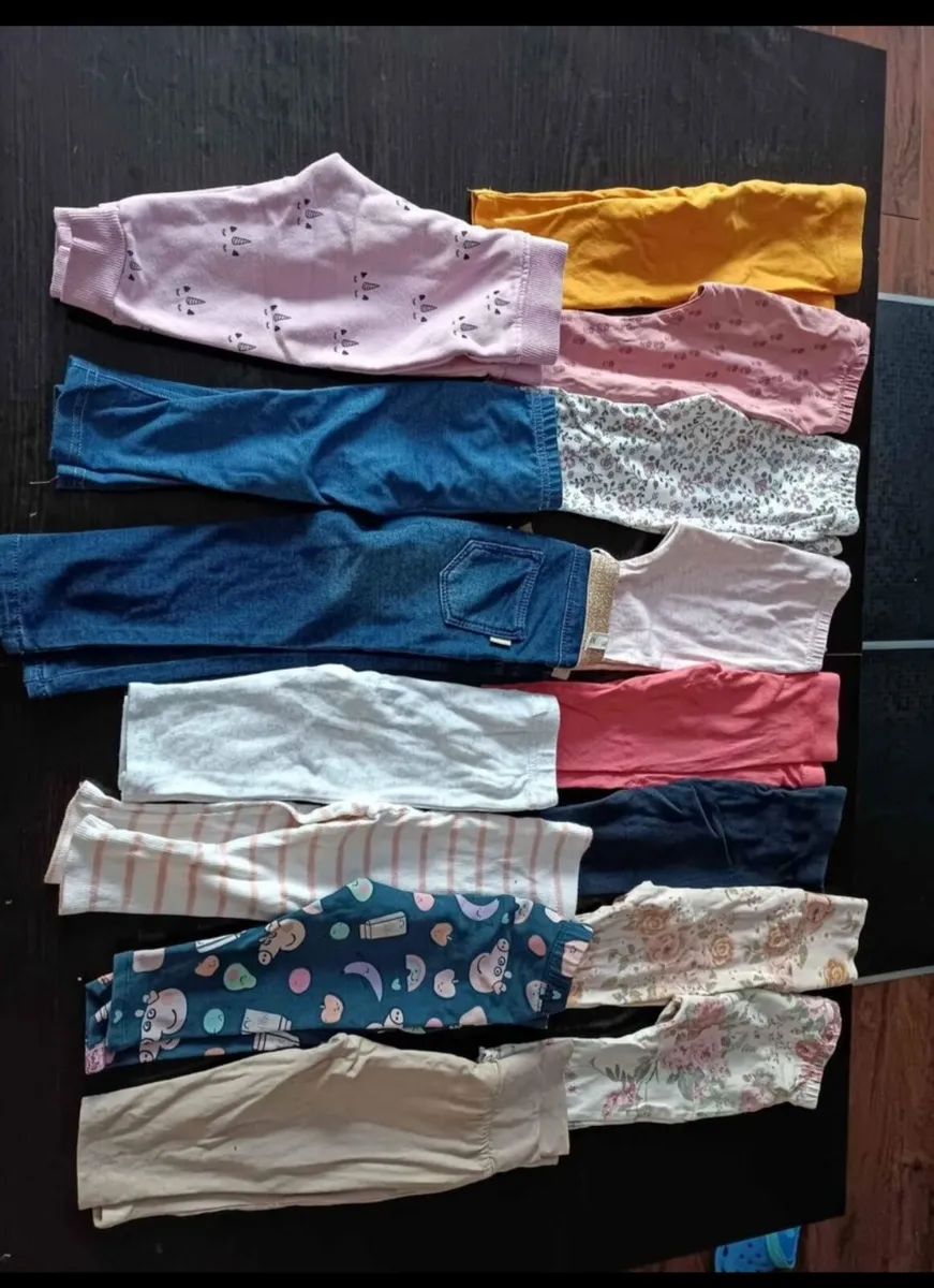 Clothing for girls - Image 1