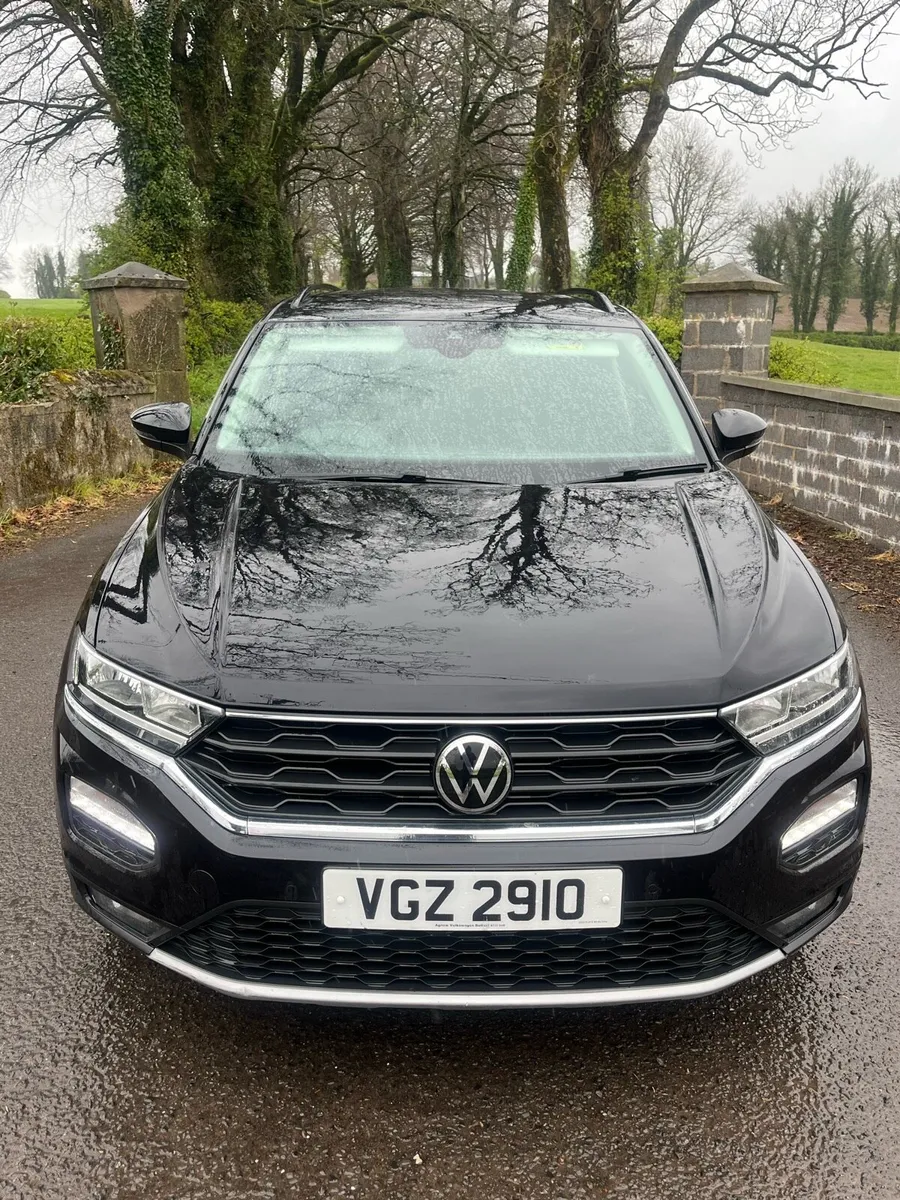 Volkswagen T-roc - Image 2