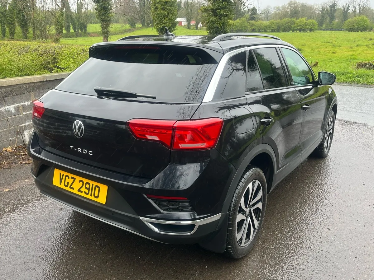 Volkswagen T-roc - Image 4