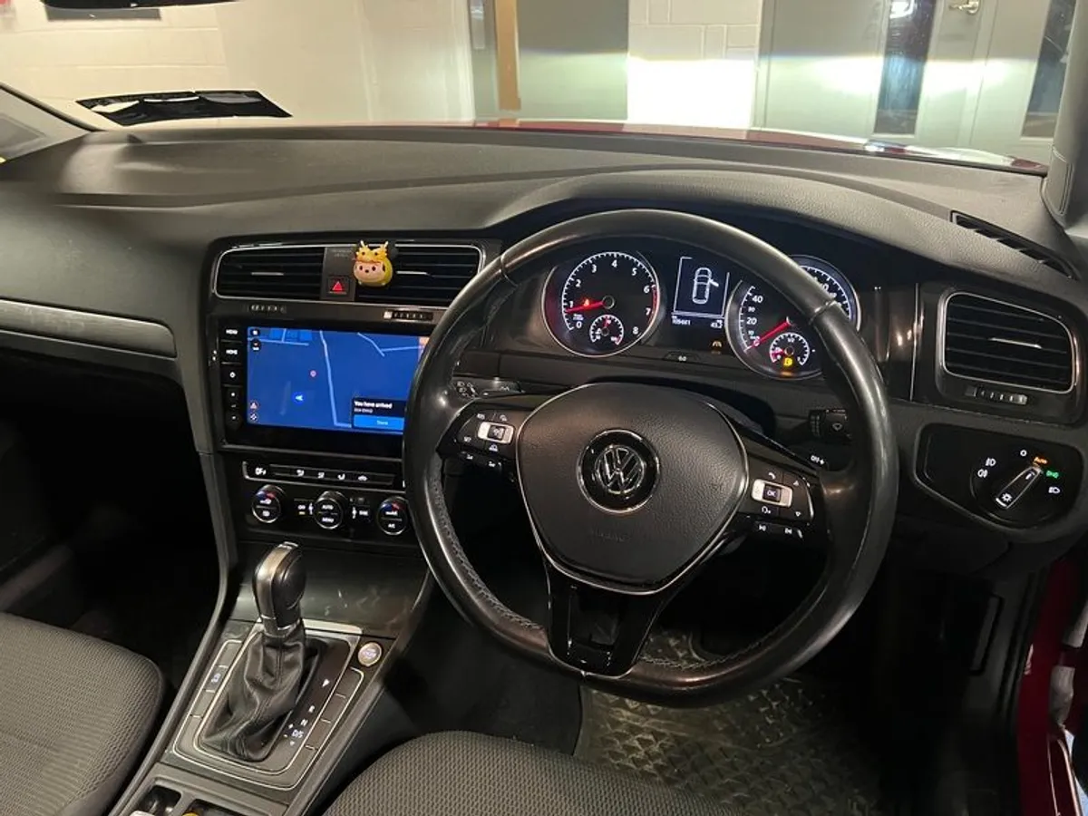 2017 Volkswagen Golf - Image 3