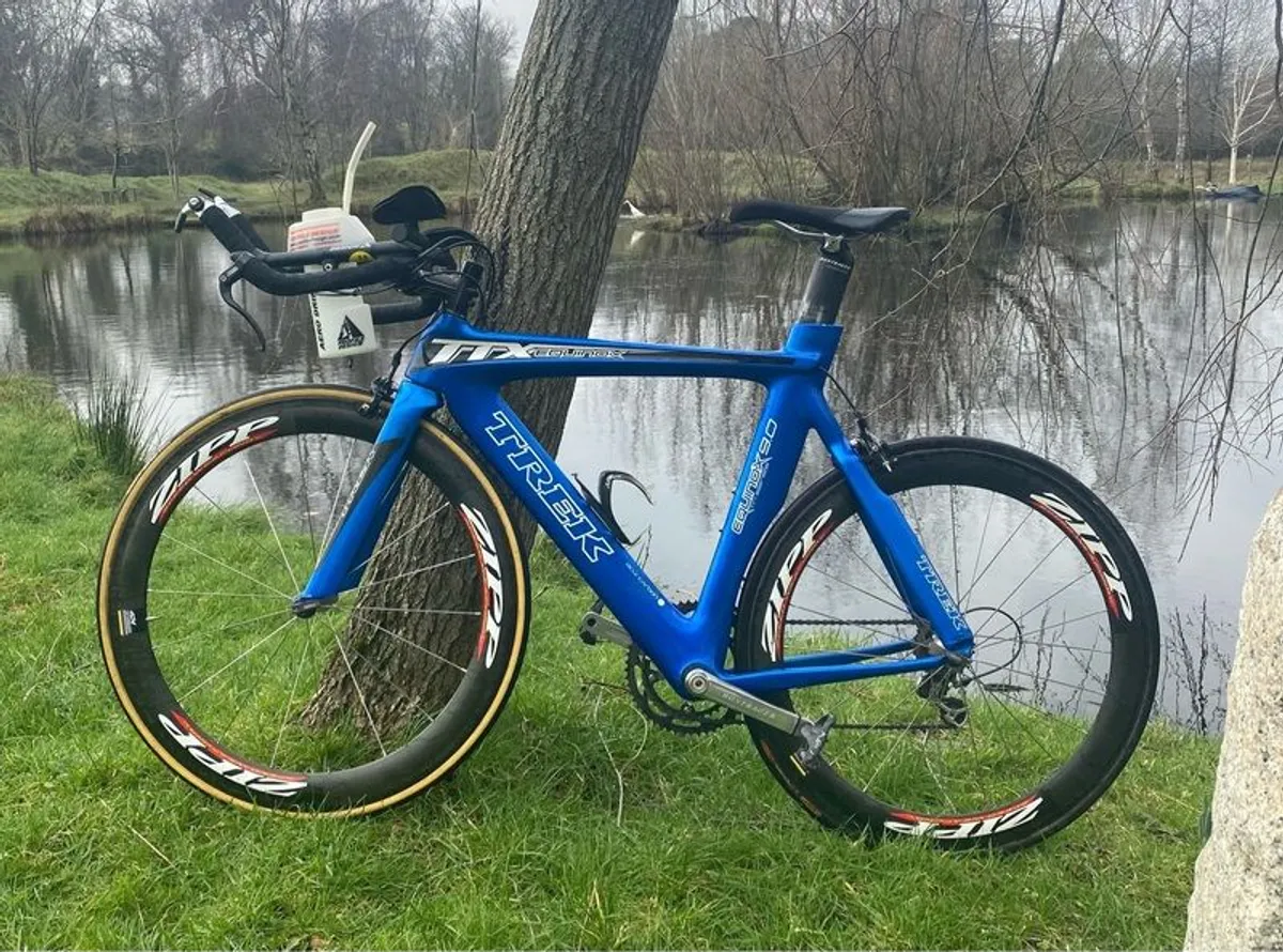 Trek Equinox 9.0 TT Bike - Fast & Aero - Image 1