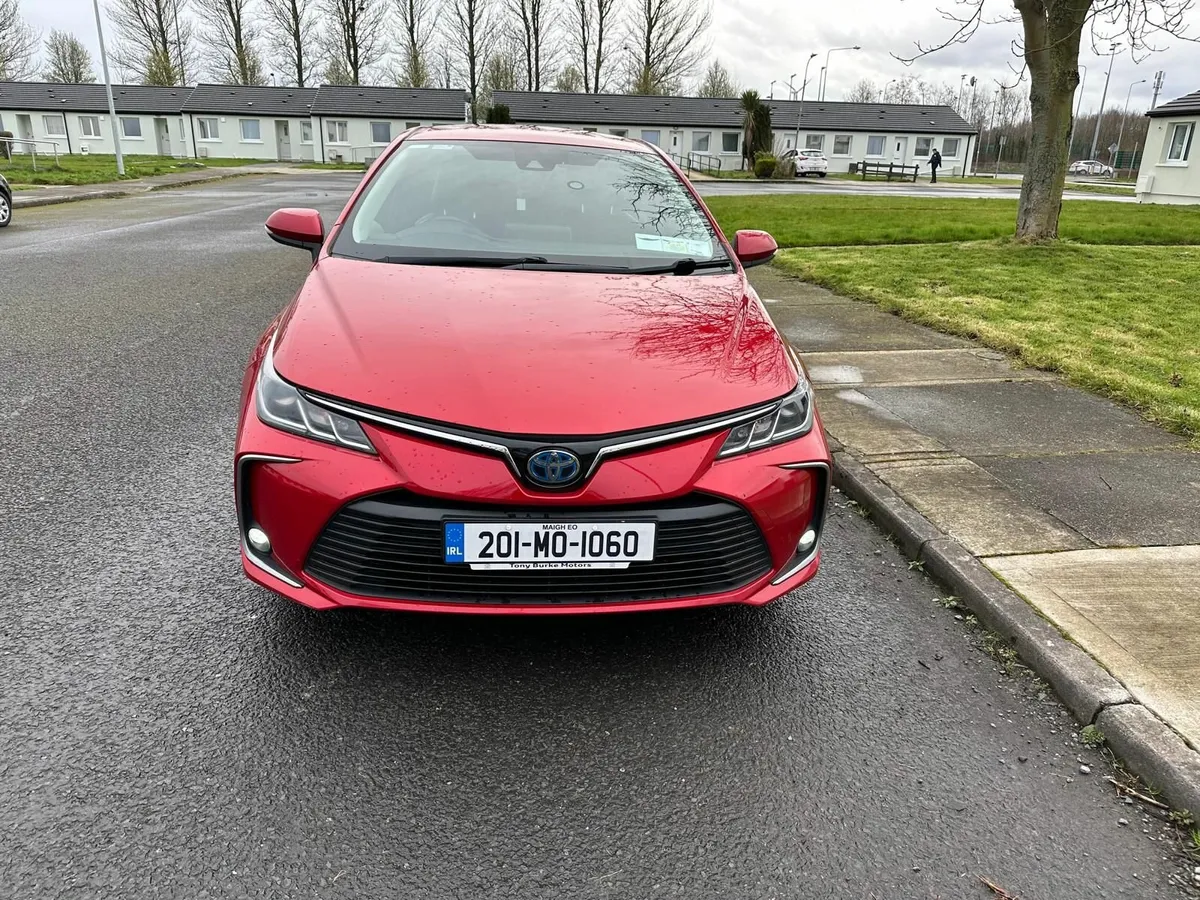 Toyota Corolla 2020 - Image 2