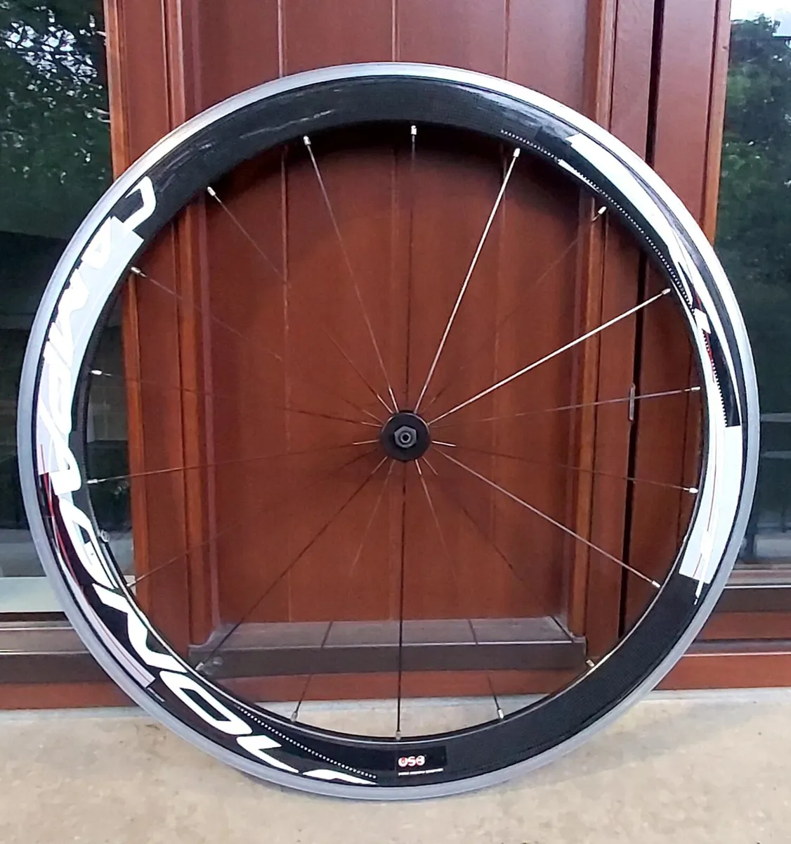 Carbon wheel Campagnolo - Image 2