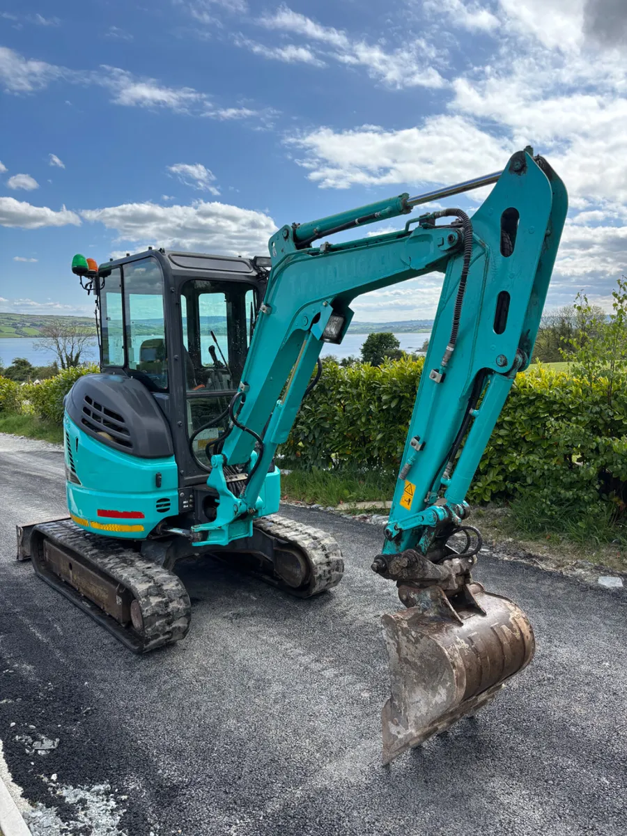 2020 Kobelco SK 28R-6E Track Excavator - Image 2
