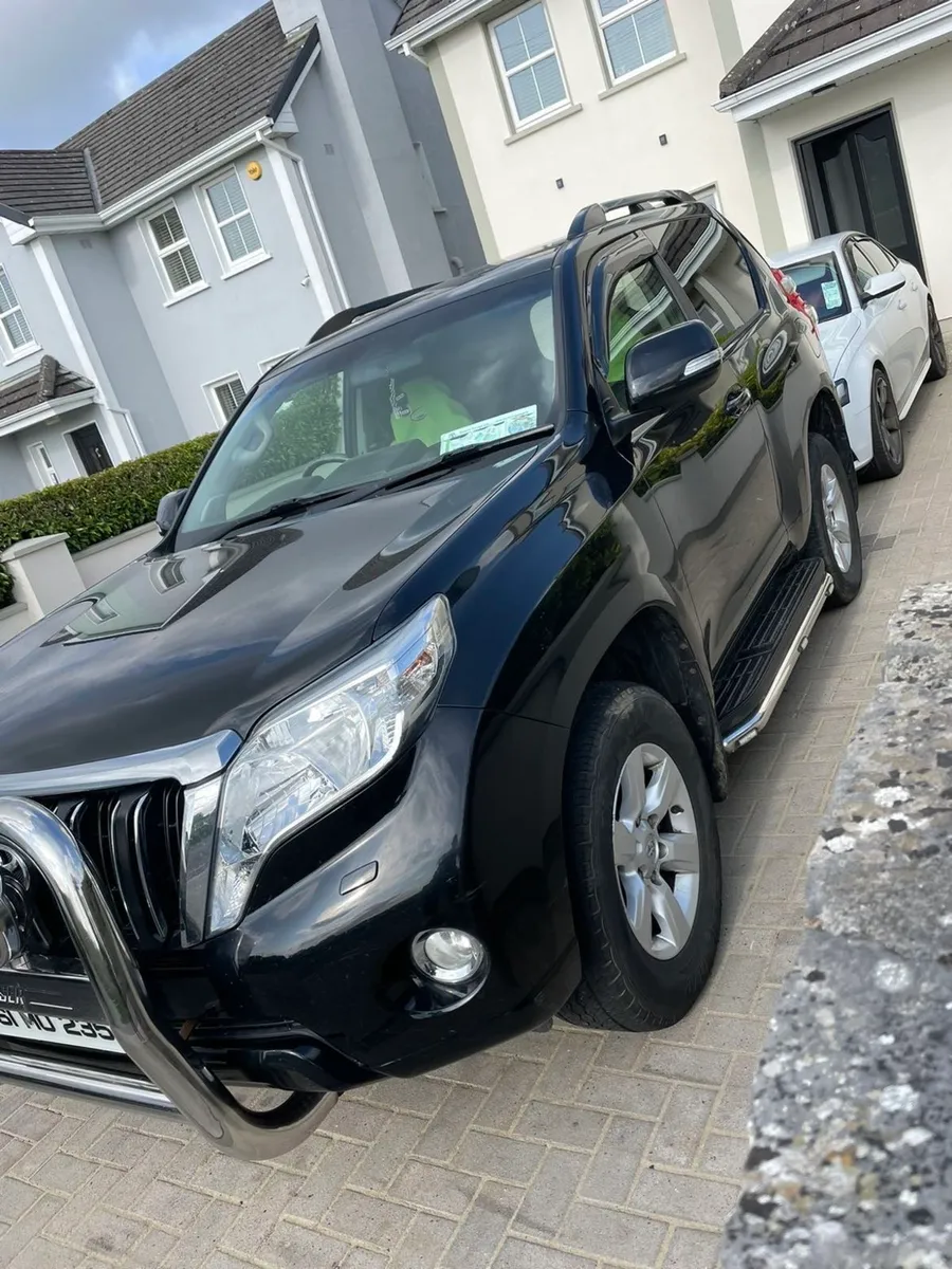 Toyota Land Cruiser - Image 4
