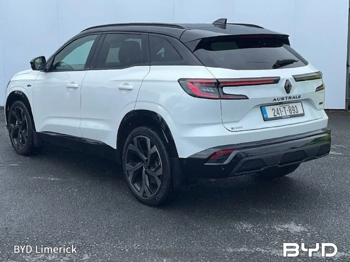 Renault Austral E-tech Hybrid 200 Iconic Esprit A - Image 2