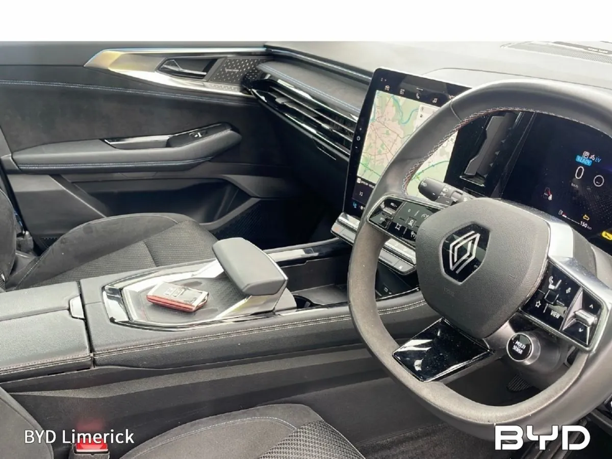 Renault Austral E-tech Hybrid 200 Iconic Esprit A - Image 4